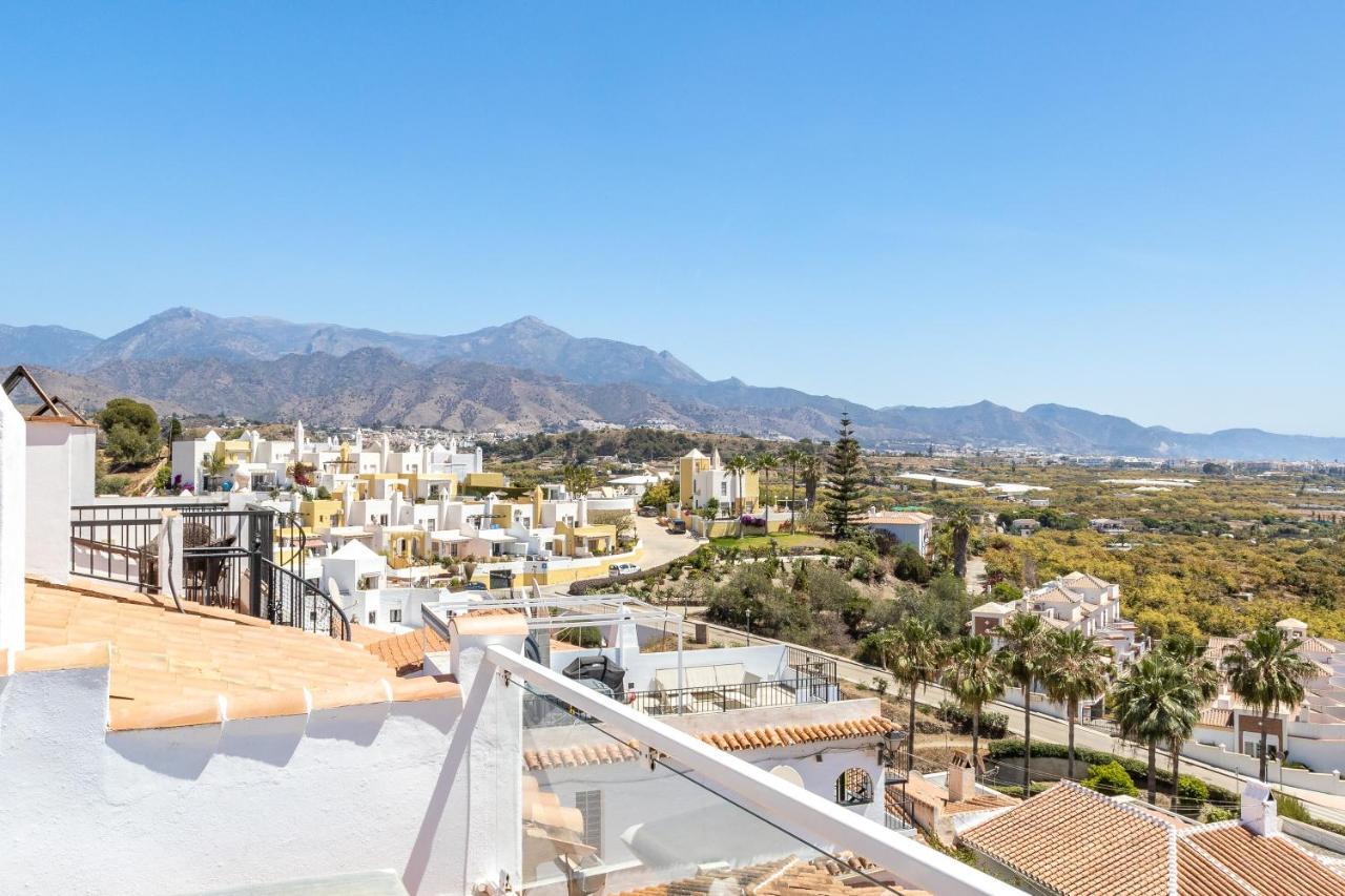 Casa Bonita-Overlooking The Sea Nerja Exteriör bild